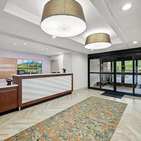 Hampton Inn Naples - I-75-2
