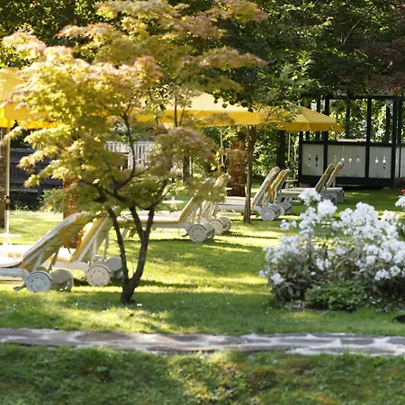 Parkhotel Tristachersee-2