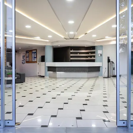 Karras Hotel-2