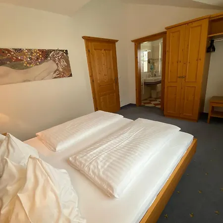 Apart-Pension Wesenauerhof-3