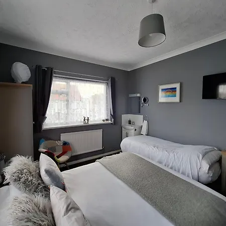 Westbrook Lodge Guest House-3