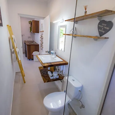 Hibiscus Beach House-3