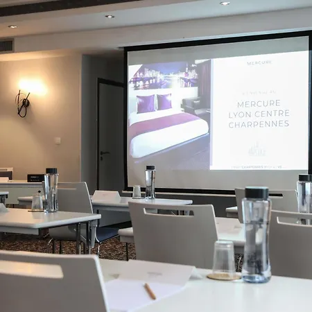 Hôtel Mercure Lyon Centre Charpennes-2