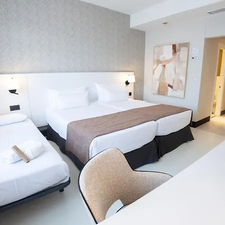Hotel Ilunion Bilbao-2