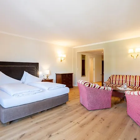 Romantik SPA Hotel Seefischer-3