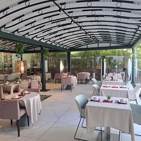 Mercure Ajaccio-3