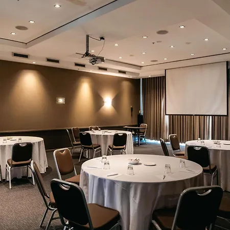 Mercure Sydney Parramatta-3