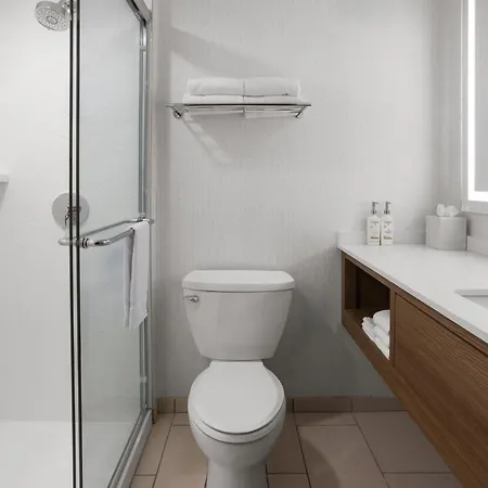 Holiday Inn South Kingstown-University Of Rhode Island By Ihg-2