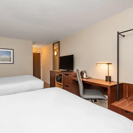 Comfort Inn Dryden-2