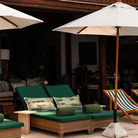 Beyond The Blue Horizon Boutique Bungalows-3