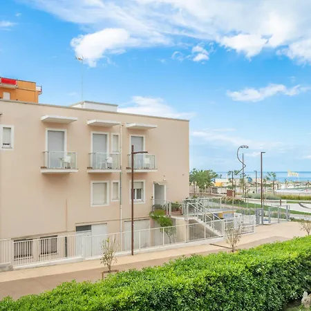 G House Rimini Spiaggia-2