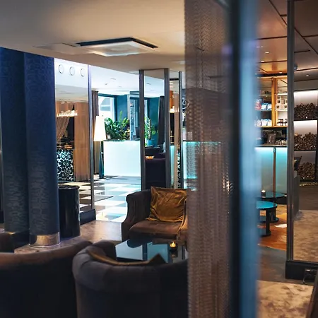 Arctic Light Hotel-2