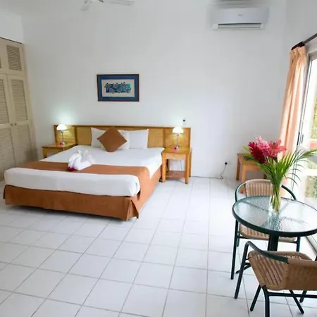 Bedarra Beach Inn-2