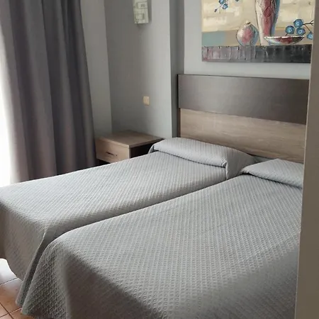 Hostal La Colonia-3