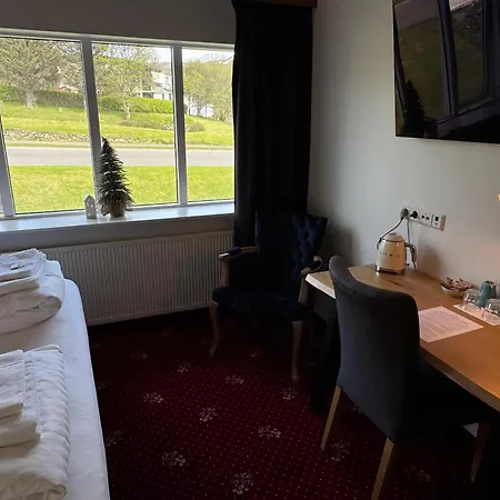 Hotel Husavik-2