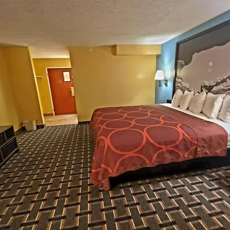 Super 8 By Wyndham Henderson North East Denver-3
