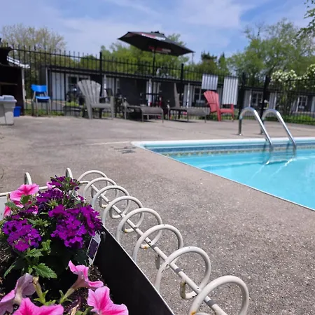 Lakeview Motel & Cottage-2
