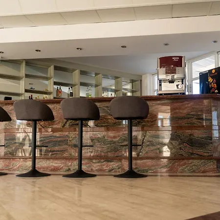 California Beach Hotel - Adults Only-3