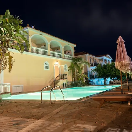 California Beach Hotel - Adults Only-3
