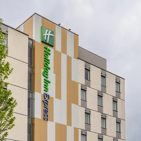 Holiday Inn Express Aberdeen Airport By Ihg-3