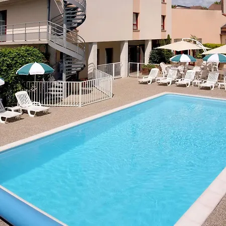Ibis Beaune Centre-2