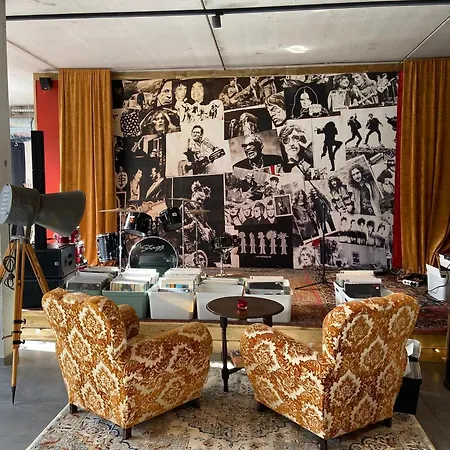 Hotel Aan Zee-3