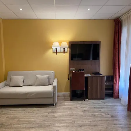 Hotel Capitole-3