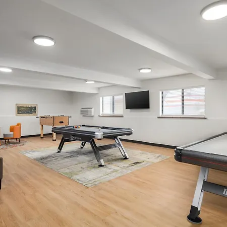 Garner Hotel Missoula Southwest By Ihg-3