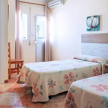 Hostal Sonrisa del Mar-3