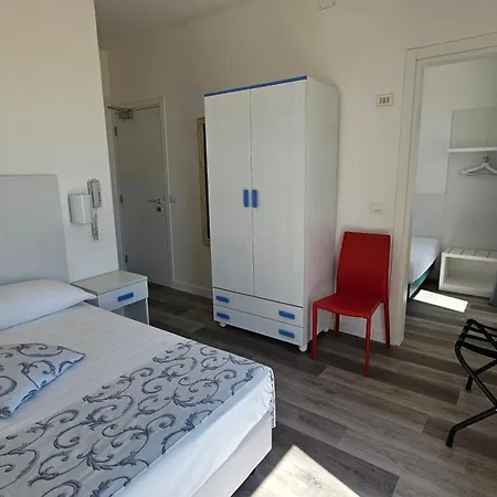 Hotel Linda-3