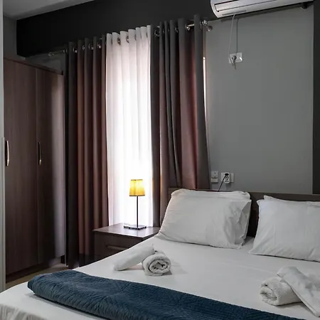 Erioni Comfort Hotel-3