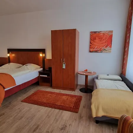 Akzent Hotel Strandhalle-3