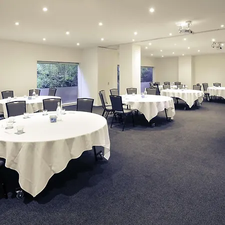 Mercure North Melbourne-3