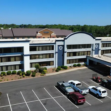 Surestay By Best Western Charlotte Matthews-2