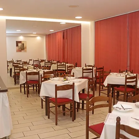 Hotel Maria-3