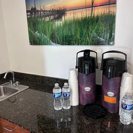 Studio 6 Suites Jacksonville, Nc - Camp Lejeune-3