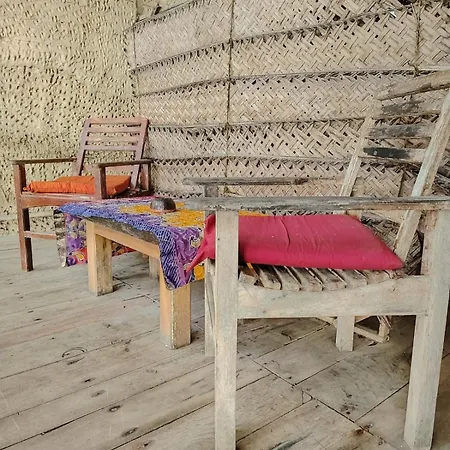 The Alpha Monkey Hotel & Tree House-2