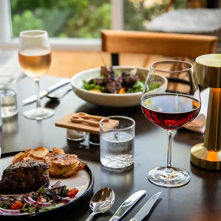 Tumbarumba Motel & Elms Restaurant-3