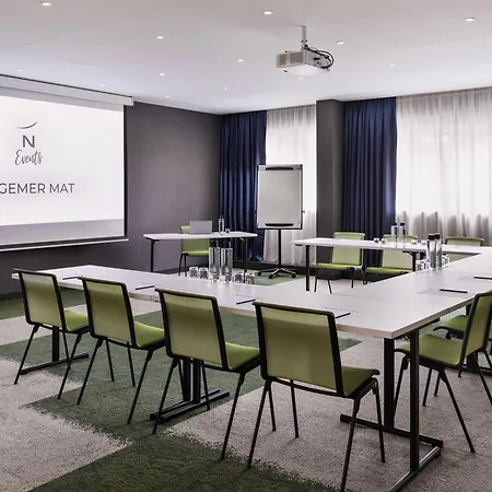 Novotel Rennes Alma-3