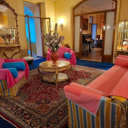 Grand Hotel De Londres-2