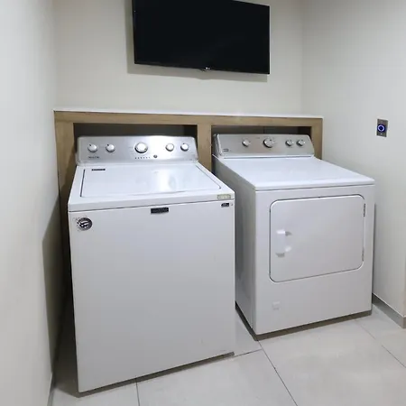 Holiday Inn Express Monterrey Galerias-San Jeronimo By Ihg-3