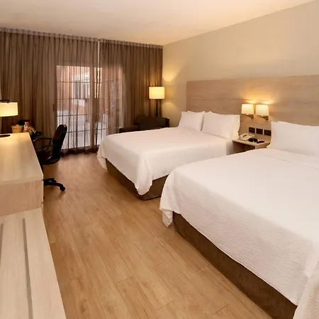 Holiday Inn Express Monterrey Galerias-San Jeronimo By Ihg-2