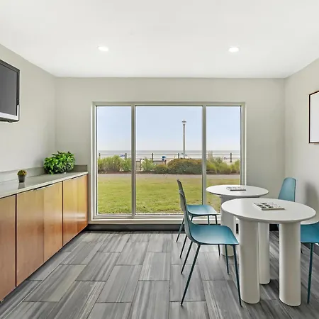 Surestay Studio By Best Western Virginia Beach Oceanfront-3
