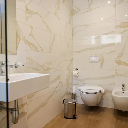 Hotel Saranda International-3