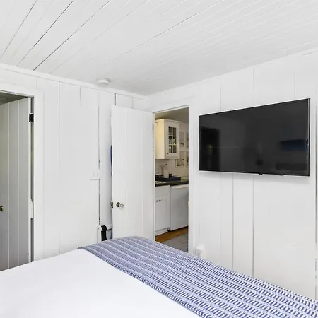 The Cottages At Cabot Cove-3