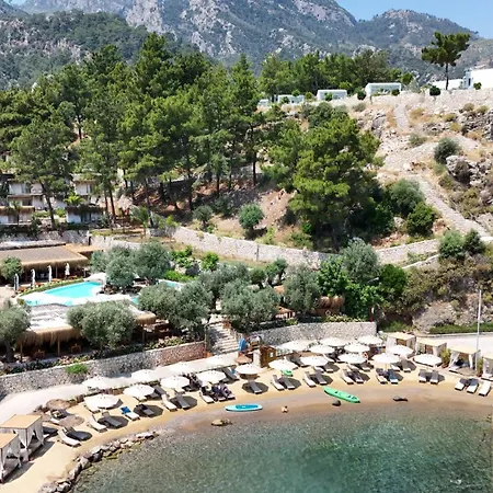 Z-Villas Beach Hotel-3