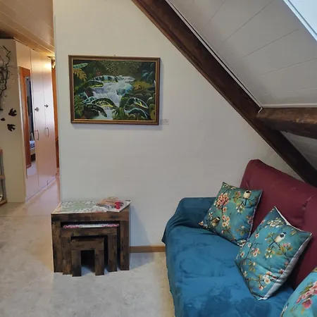 BnB LES OISEAUX, chez Lidia, 26m2 à 44m2, 2ème étage-2
