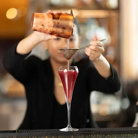 Sofitel Sydney Darling Harbour-3