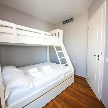 King Hotel Ksamil-2