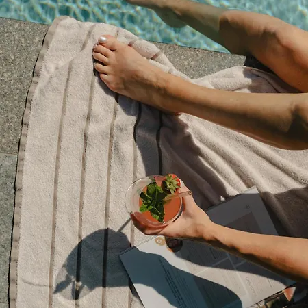 Fontis Luxury Spa Lodge-3